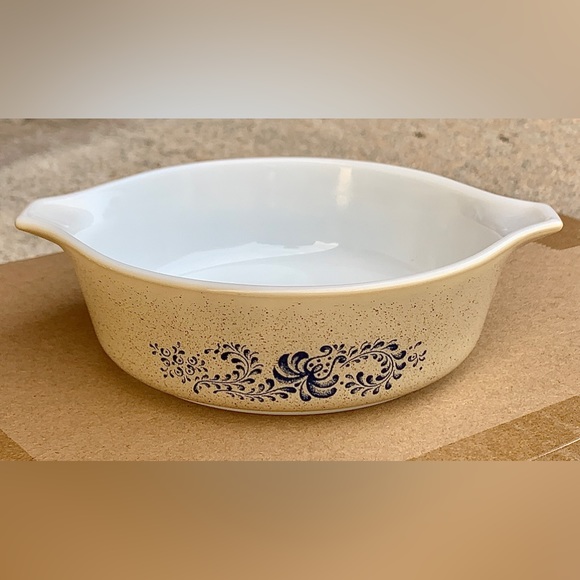 Brand New Old Stock Corning Pyrex HOMESTEAD 500ml Casserole Dish - Picture 11 of 16